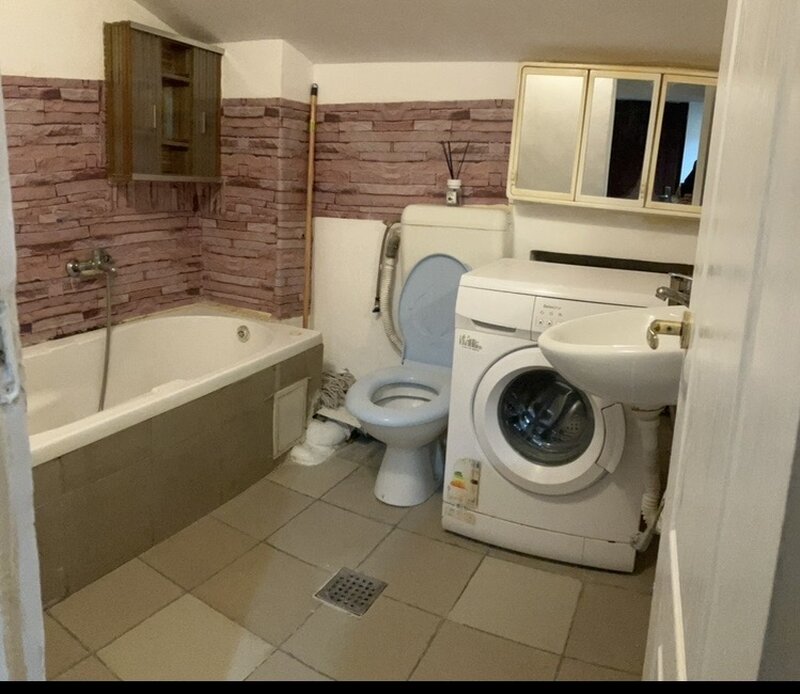 Nicolae Grigorescu, bd. 1 Decembrie